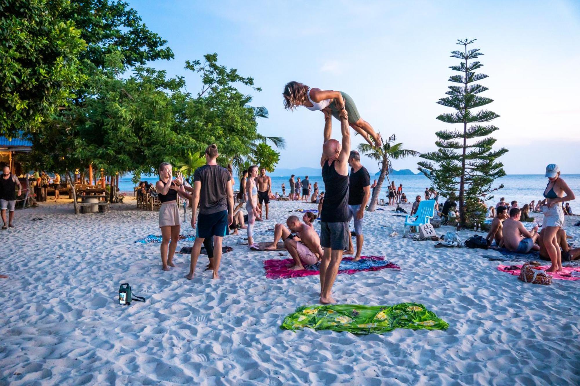 Bodega Koh Pha Ngan Beach تونغ سالا المظهر الخارجي الصورة